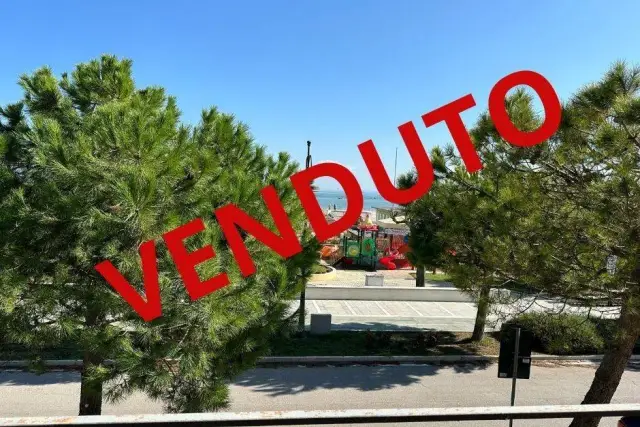 Quadrilocale in Viale Camillo Benso di Cavour 56, Cesenatico - Foto 1