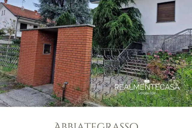 Villa in Via Fausto Coppi, Abbiategrasso - Foto 1