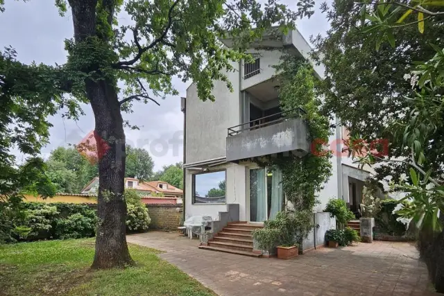 Villa a schiera in Via dei Villini 7, Alatri - Foto 1