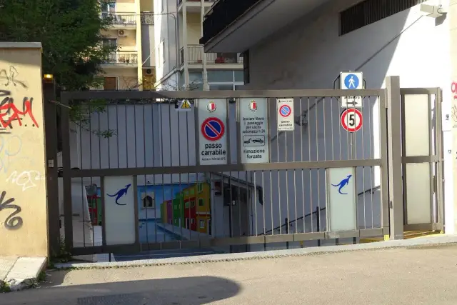insertion image