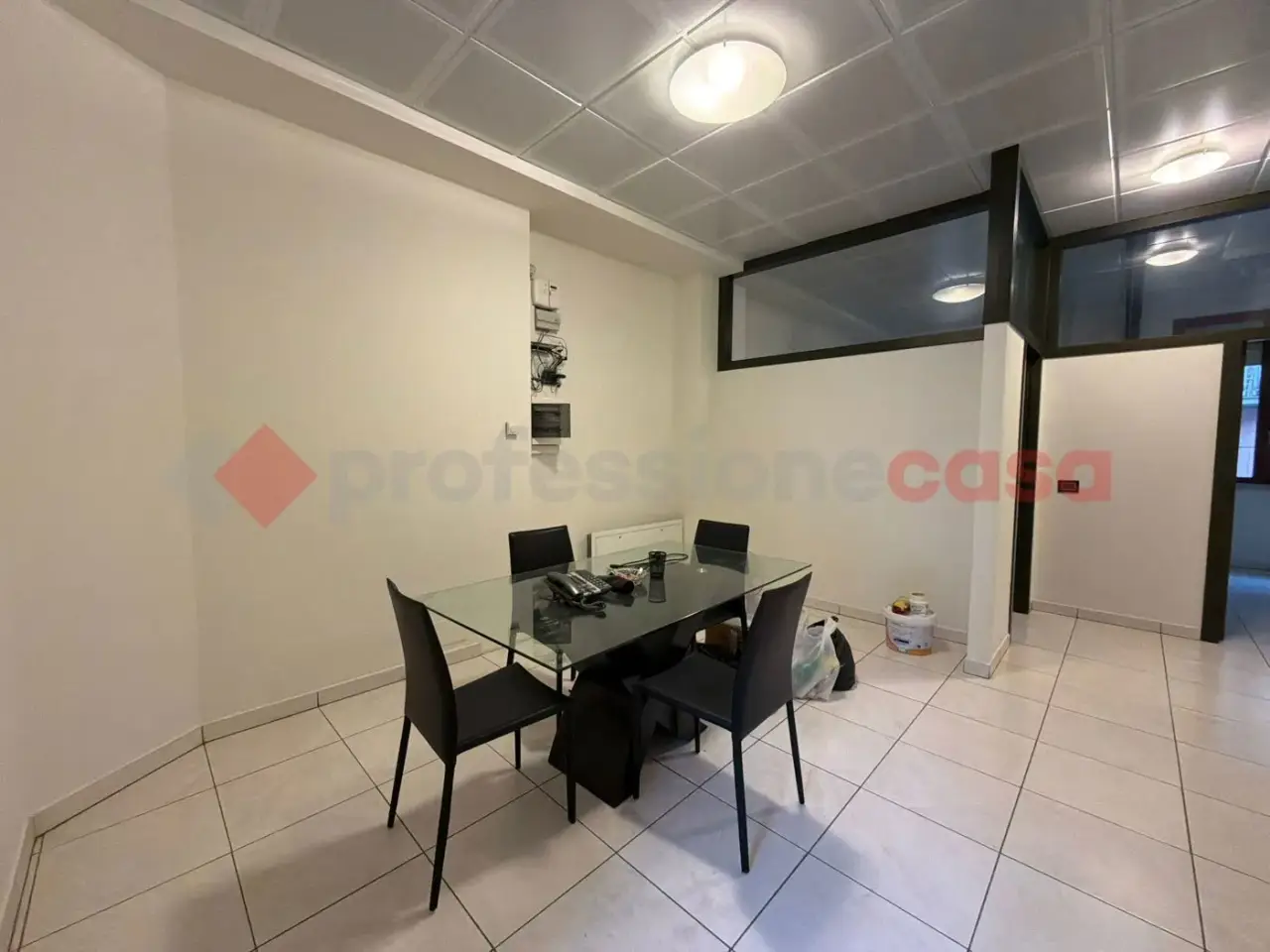 Ufficio in Via Santa Restituta 19, Cassino, {3} - Foto 1