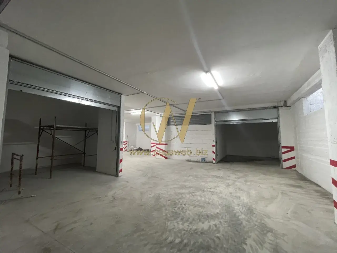Garage in Via Carlo Santagata, Caserta, {3} - Foto 1