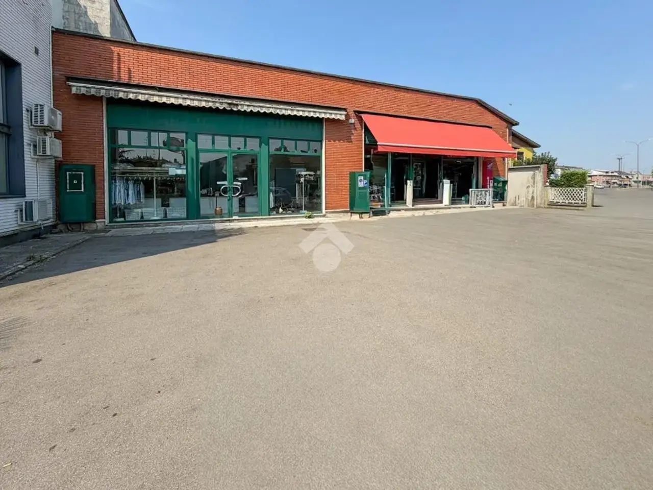 Capannone in Via Primo Maggio 85, Piacenza, {3} - Foto 1