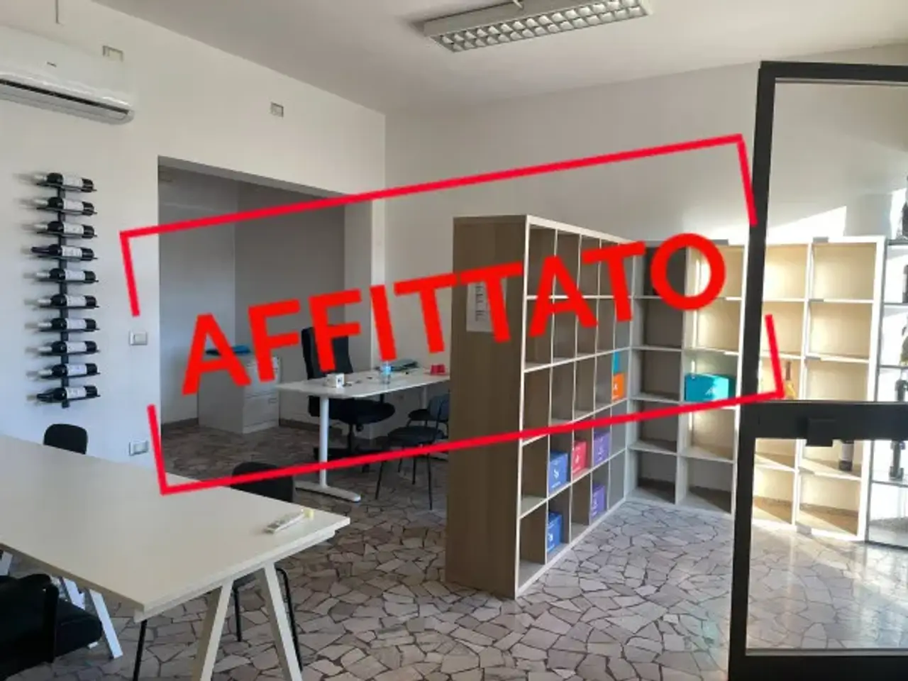 Negozio in Via del Lavoro, Imola, {3} - Foto 1