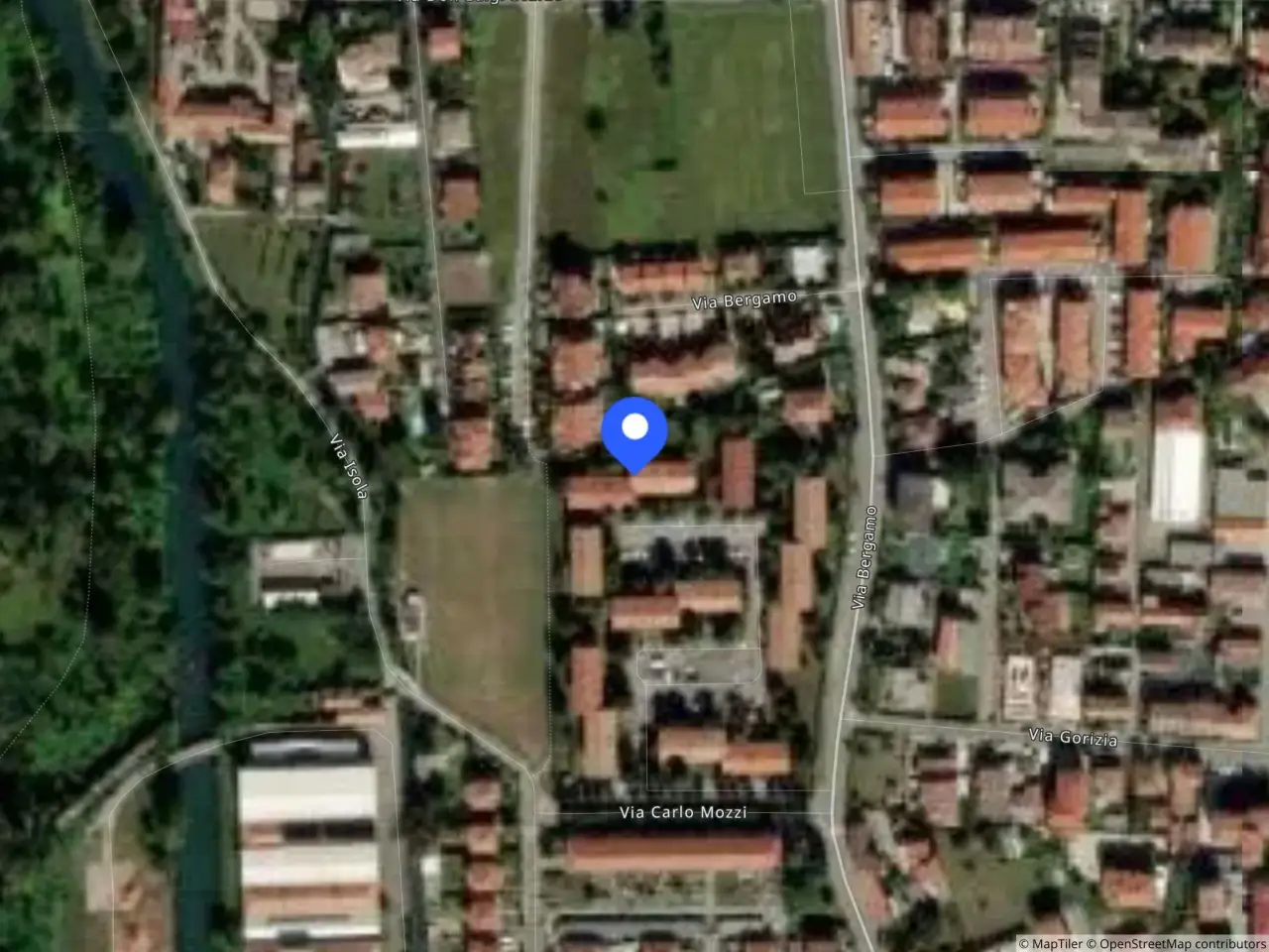 Autorimessa in Via C. Mozzi, 2, 24045 Fara Gera d'Adda Bg, Italia 2, Fara Gera D'Adda, {3} - Foto 2