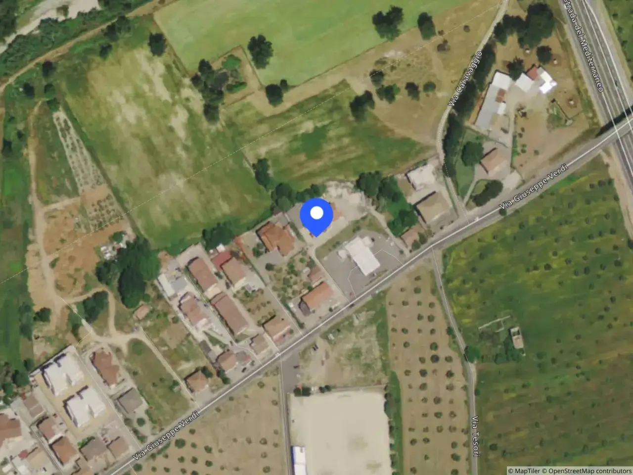 Magazzino in Loc. Taverna, Via R.Sanzio, N. Snc, Montalto Uffugo, {3} - Foto 1