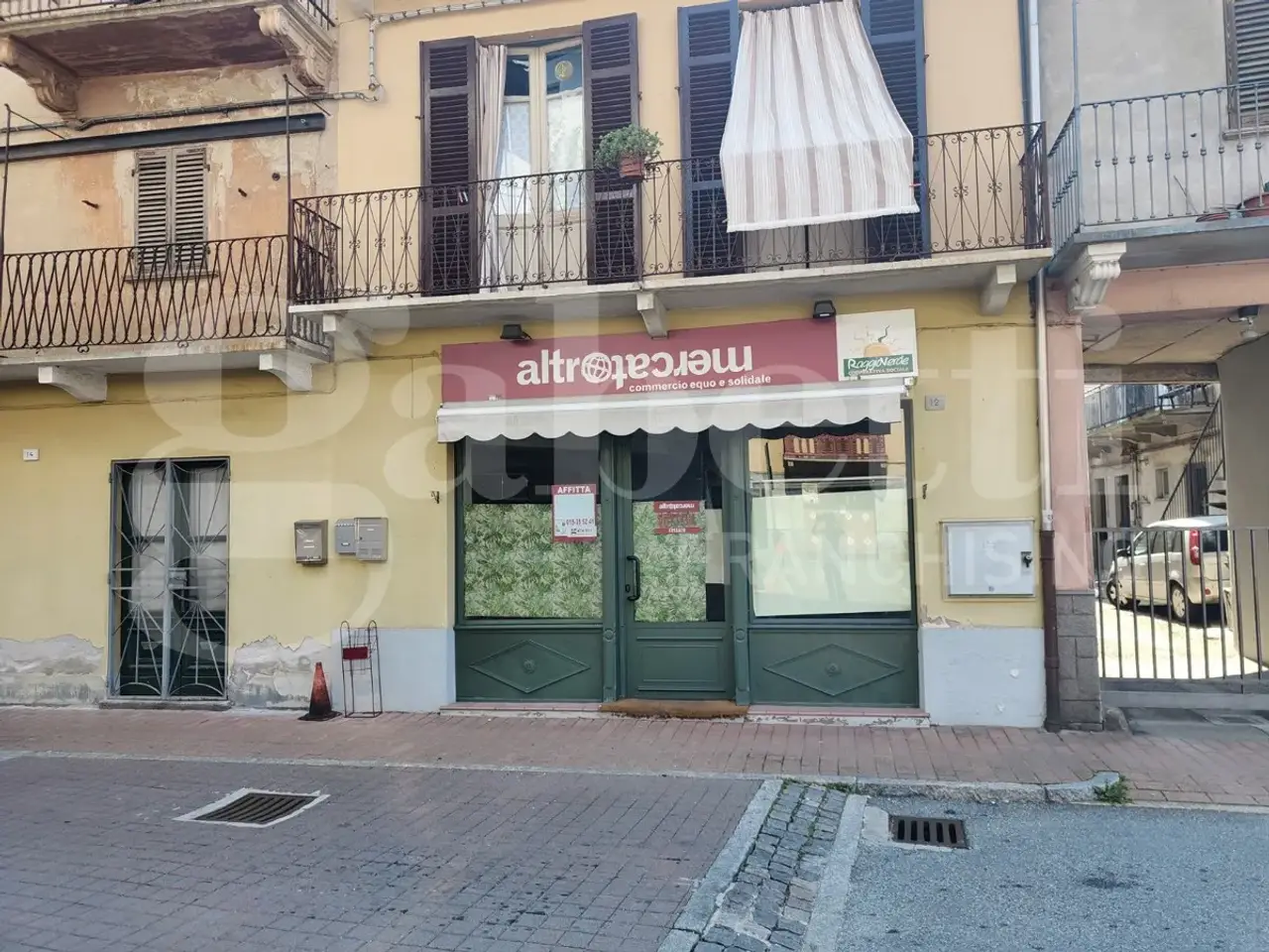 Negozio in Piazza Gramsci  12, Cossato, {3} - Foto 2