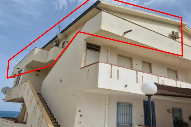 insertion image