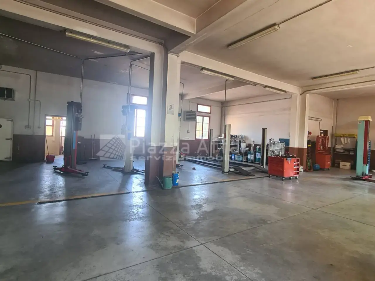 Capannone in Via dei Casari 3, Correggio, {3} - Foto 1