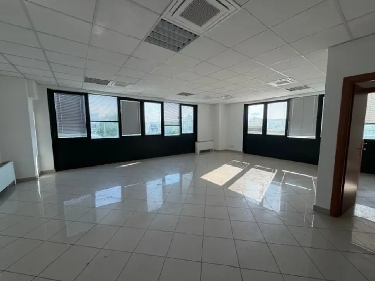 Ufficio in Via Emilia Ovest, Rubiera, {3} - Foto 1