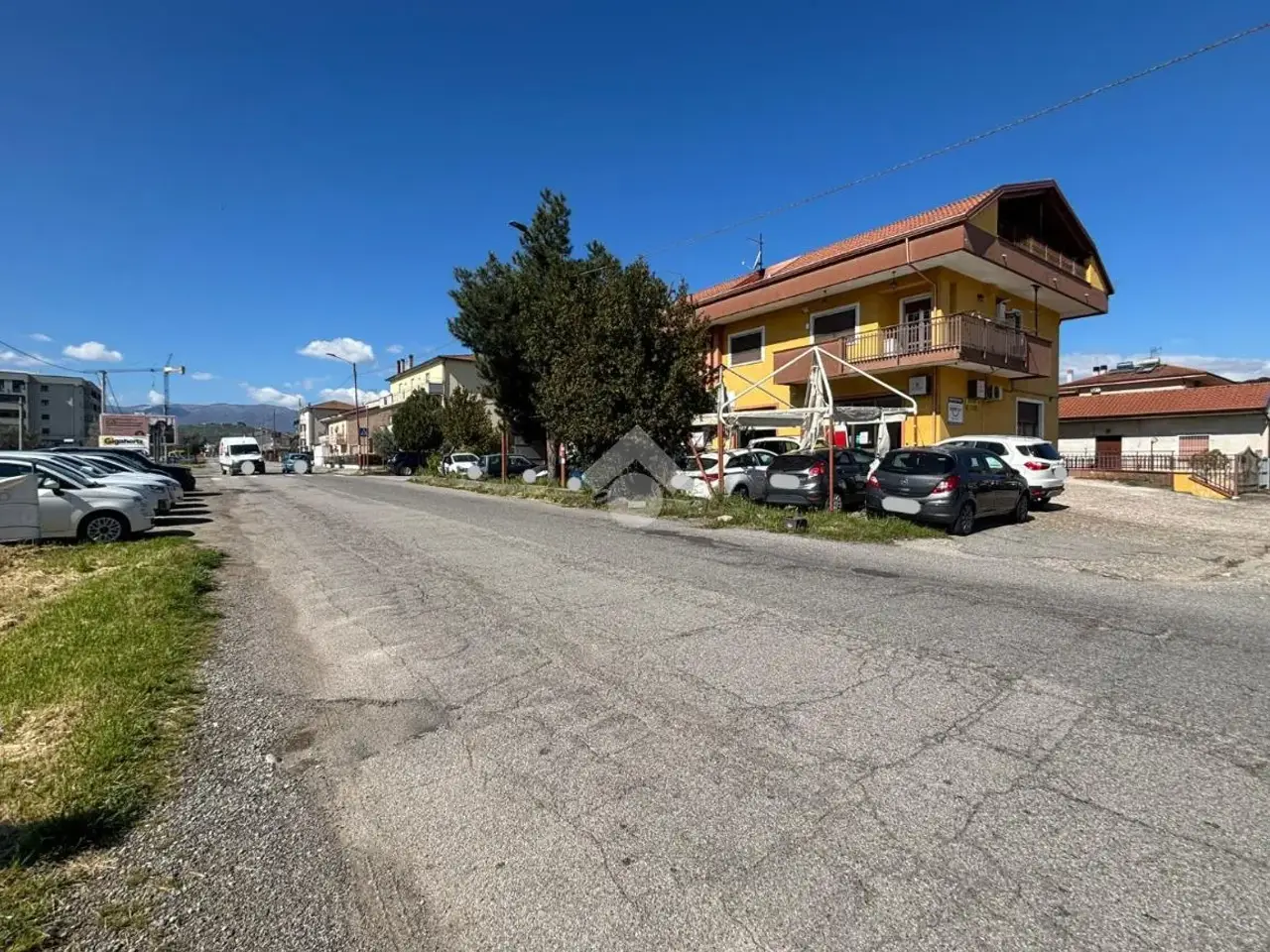 Magazzino in Via Giuseppe Verdi, Montalto Uffugo, {3} - Foto 1
