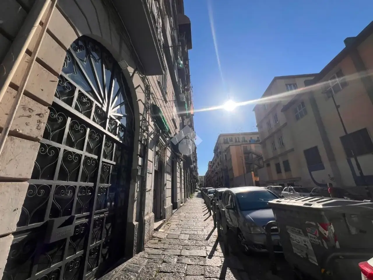 Magazzino in Via Bari 71, Napoli, {3} - Foto 1