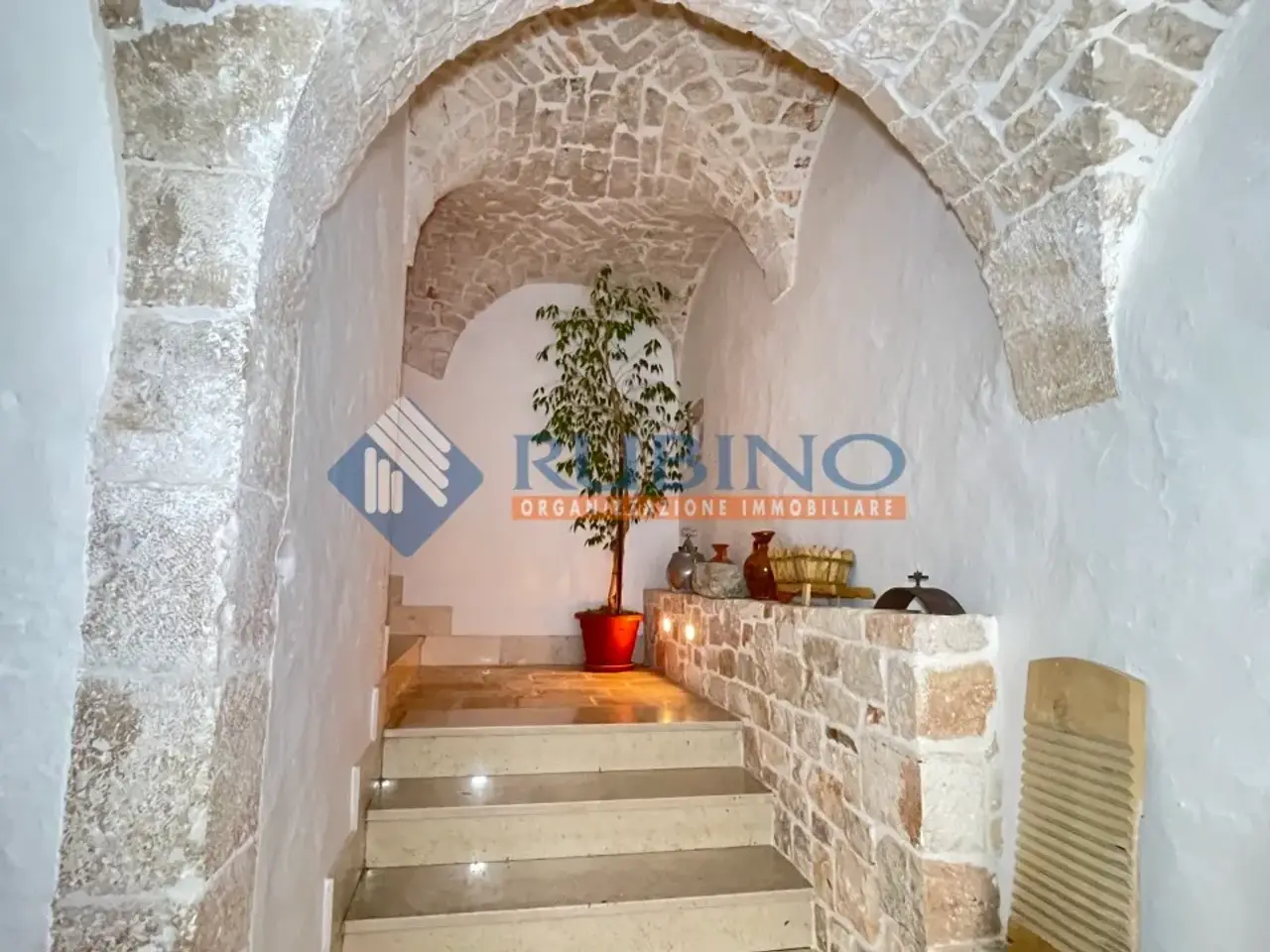 Palazzina commerciale in , Castellana Grotte, {3} - Foto 2