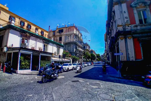 Shop in Via Stadera, Napoli - Photo 1