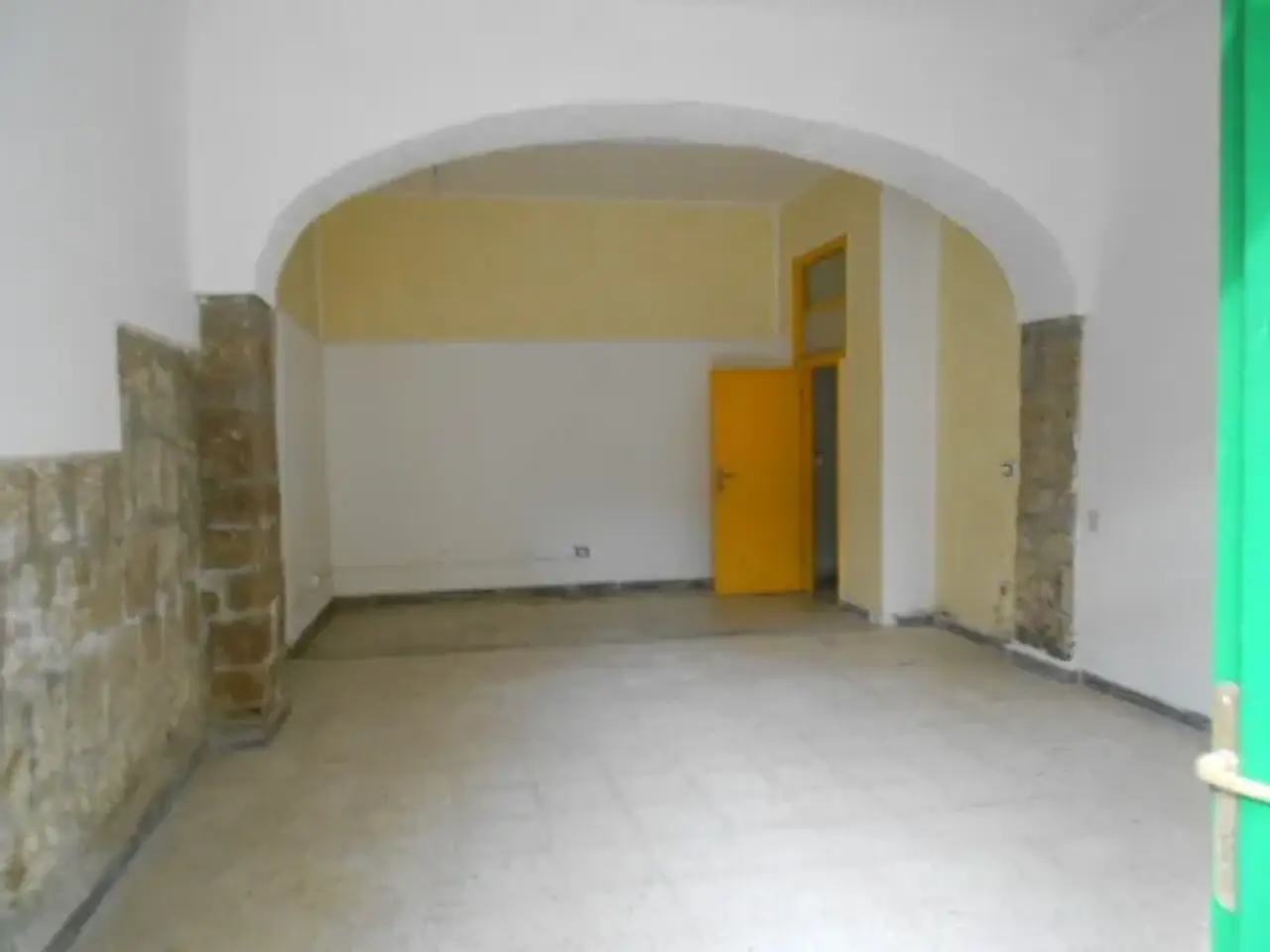 Negozio in , Tuscania, {3} - Foto 2