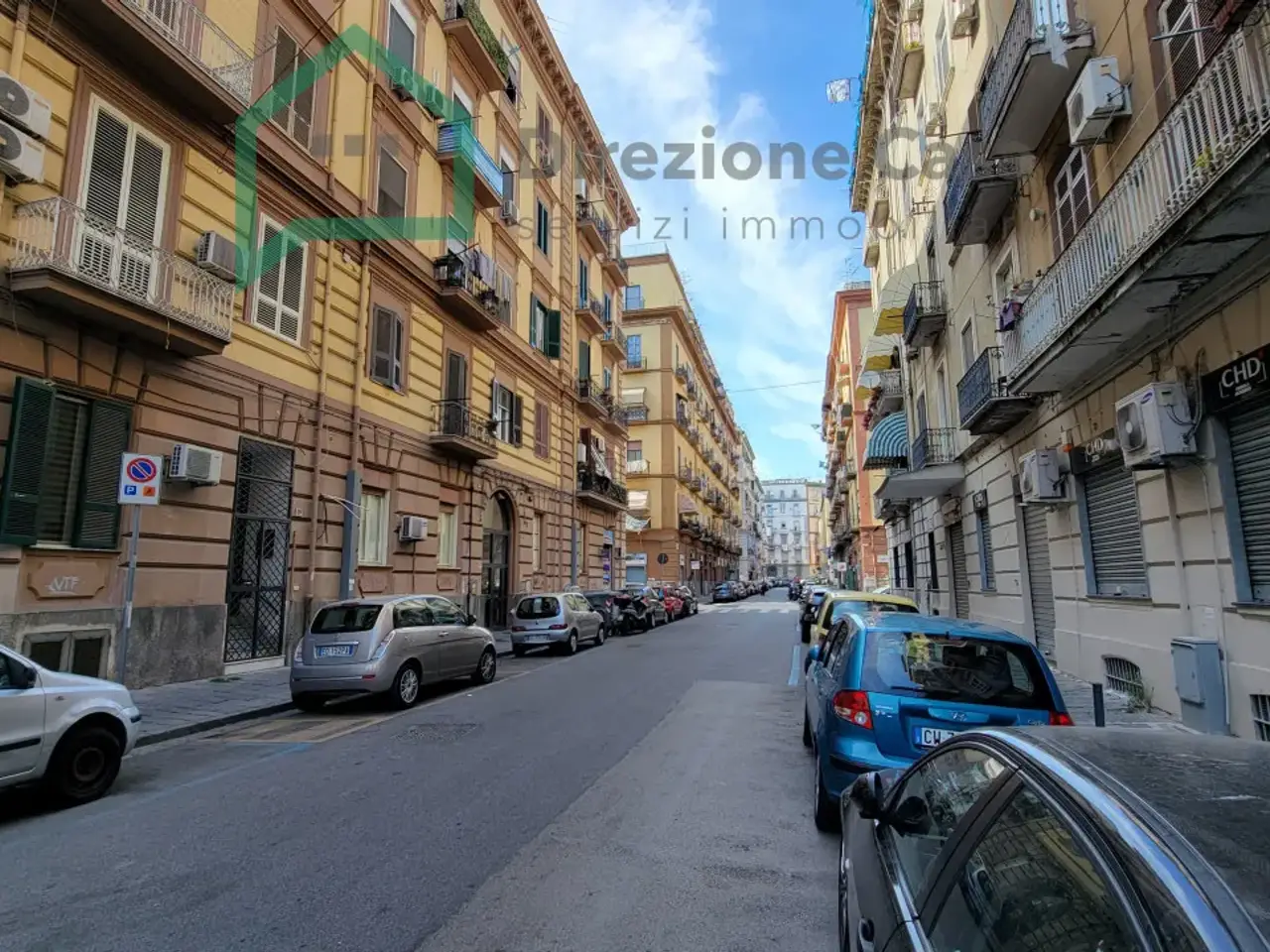 Magazzino in Via Brindisi 14, Napoli, {3} - Foto 2