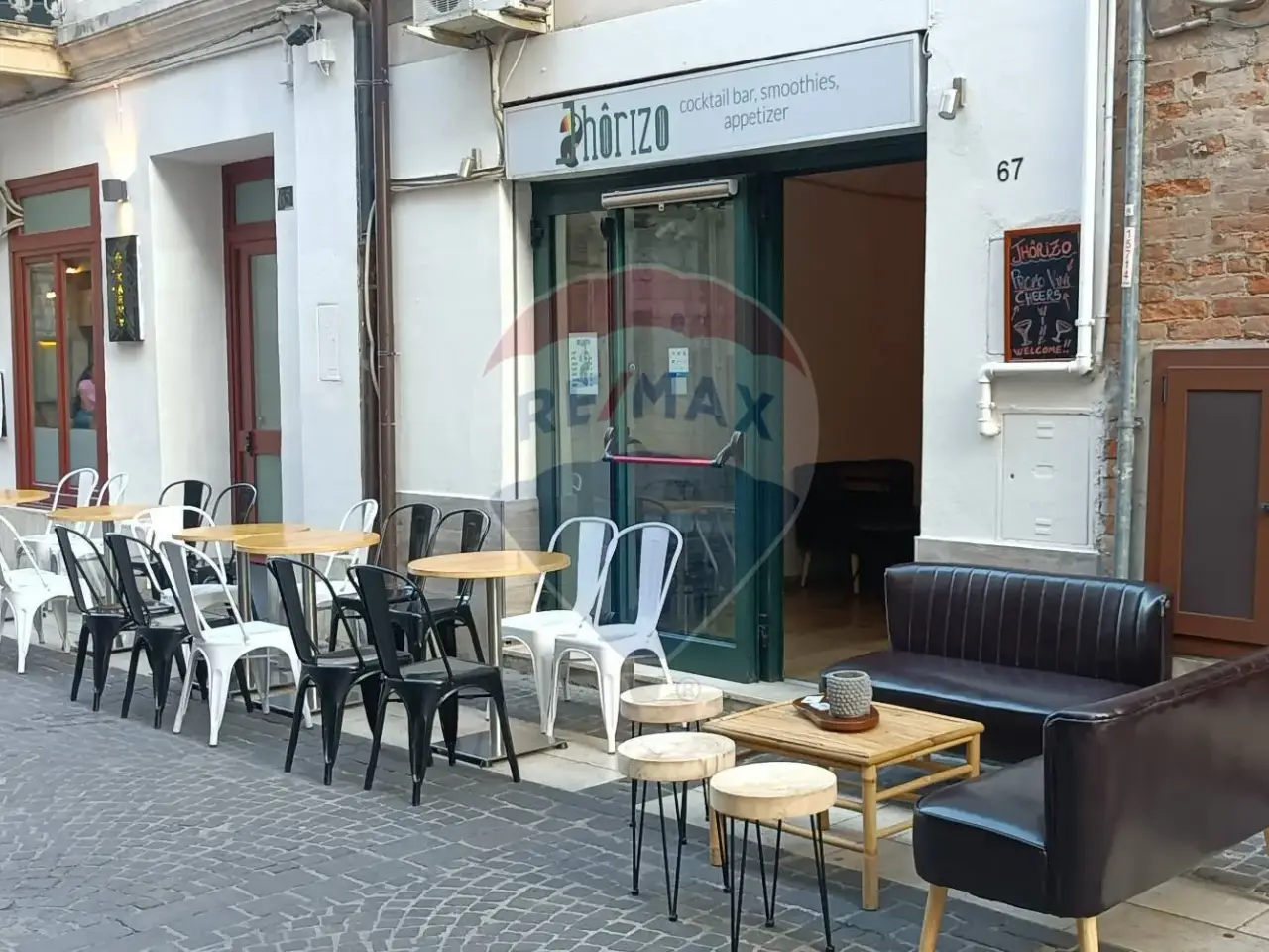 Bar in Corso Manthoné, Pescara, {3} - Foto 1