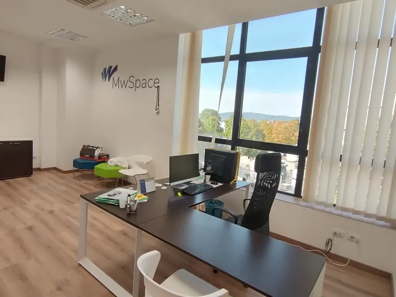 Ufficio in , Corciano, {3} - Foto 1
