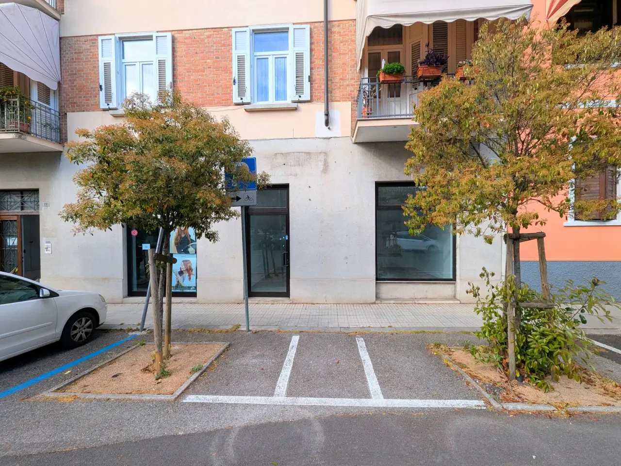 Negozio in Via IX Agosto  Snc, Gorizia, {3} - Foto 2