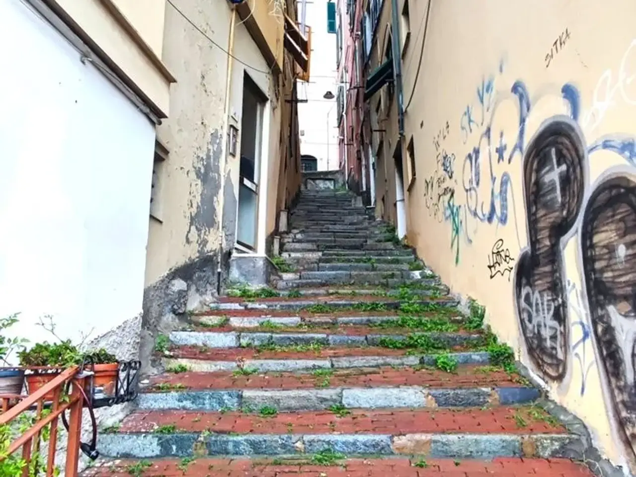 Magazzino in Salita della Seta, Genova, {3} - Foto 2