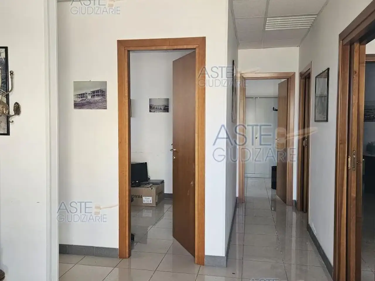 Laboratorio in Viale Unità d'Italia, 649a, 74122 Taranto Ta, Italia 649a, Taranto, {3} - Foto 1