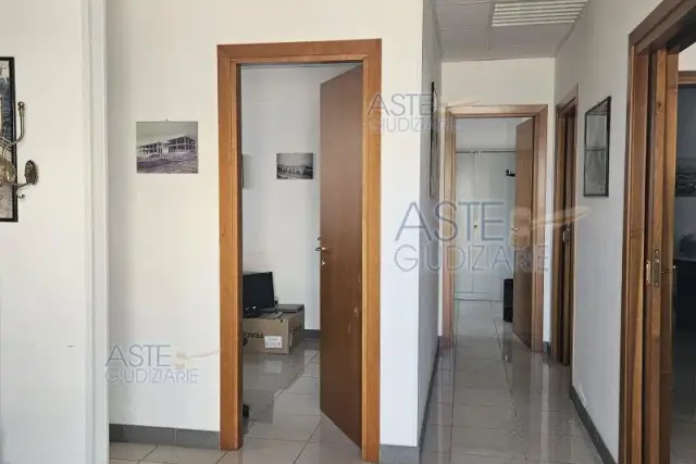 insertion image