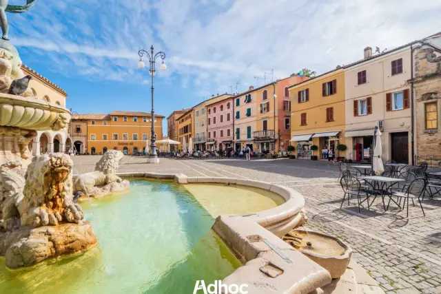 Dreizimmerwohnung in Piazza 10 Settembre 39, Fano - Foto 1