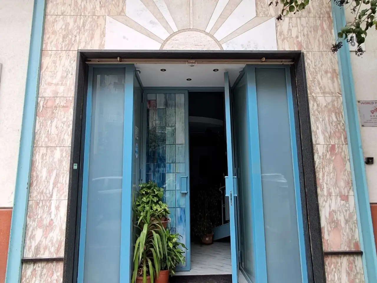 Parrucchiere in Via Giovan Battista Amendola 89, Salerno, {3} - Foto 1