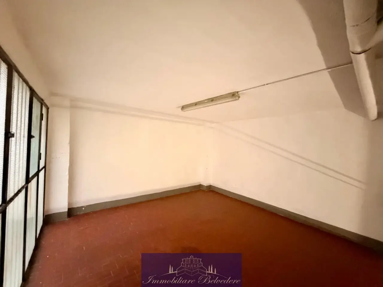 Parcheggio chiuso in Via Luigi Bertelli Vamba, Firenze, {3} - Foto 1