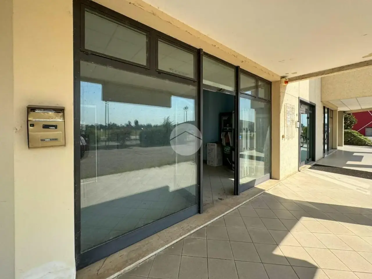 Negozio in Str. Mantova, Marmirolo, {3} - Foto 1
