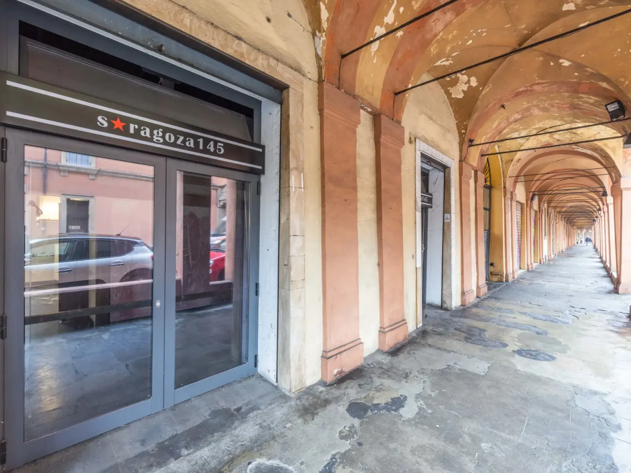Palazzina commerciale in Via Saragozza, Bologna, {3} - Foto 1