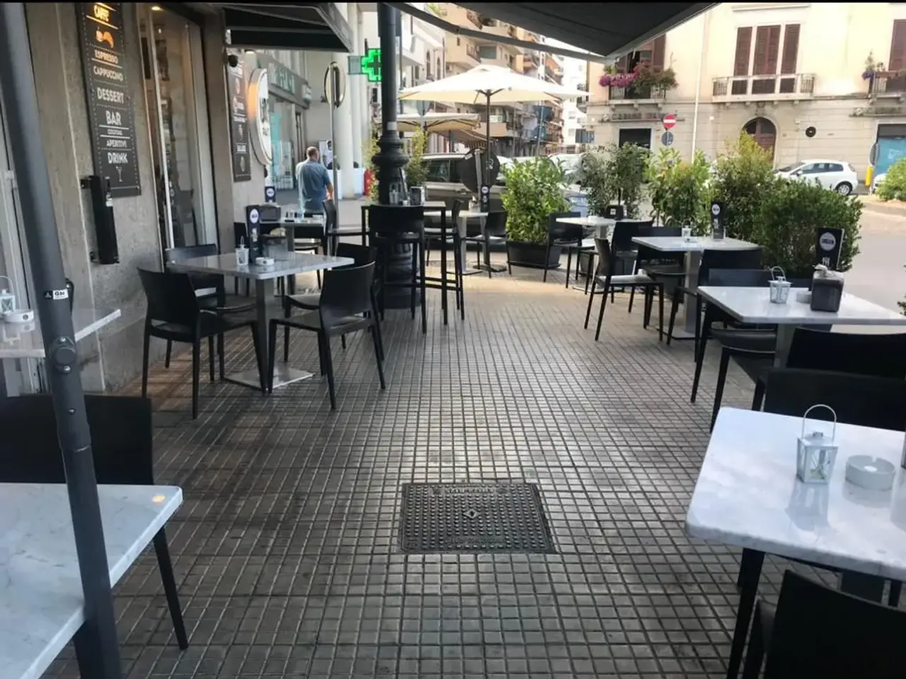 Esercizio commerciale in Via dei Mille 7, Milazzo, {3} - Foto 2
