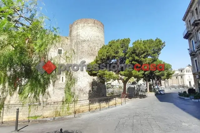 2-room flat in {3}, P.Zza Federico di Svevia 17 - Photo 1