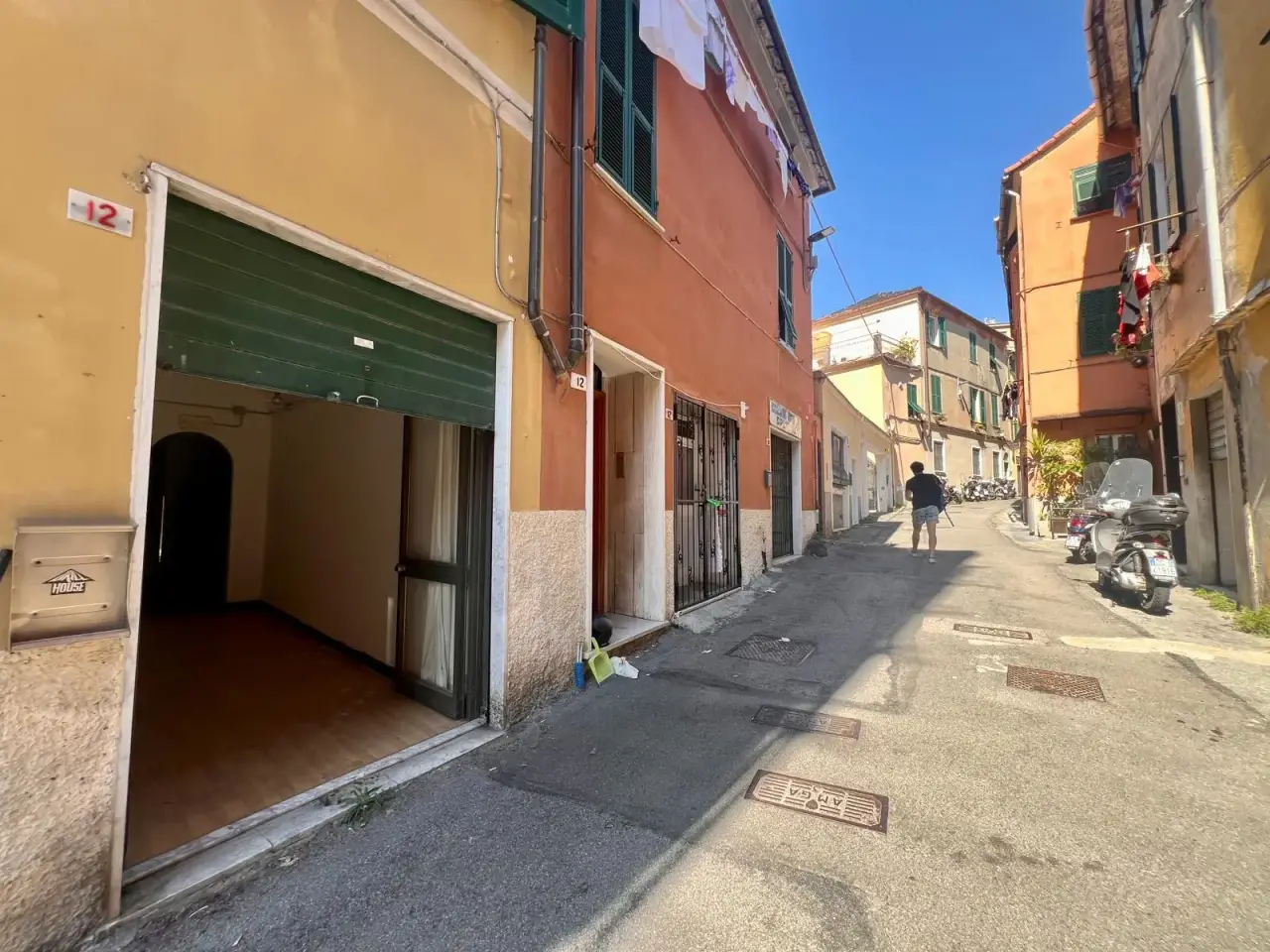 Palazzina commerciale in Via Vernazza, Genova, {3} - Foto 2