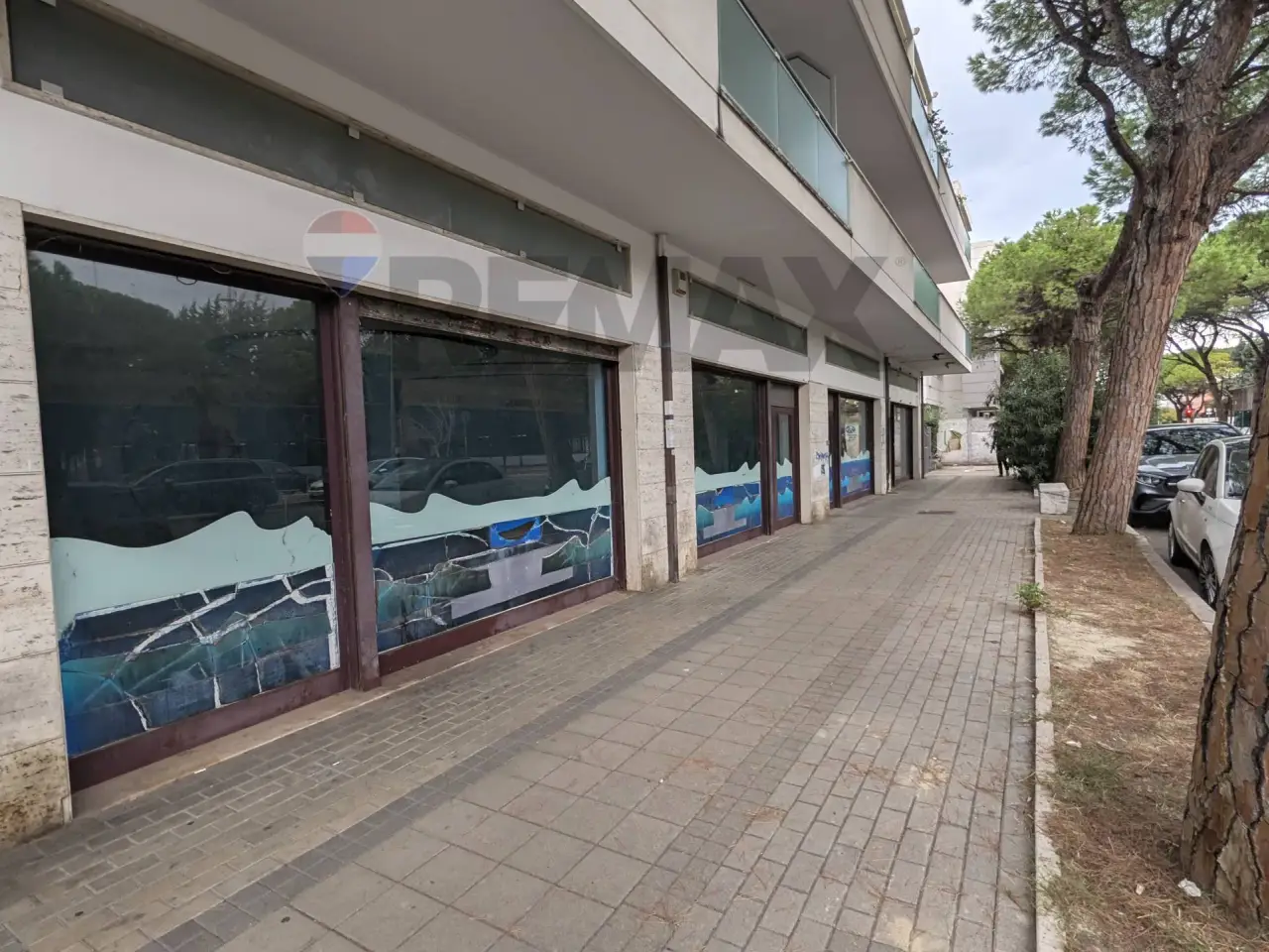 Negozio in Viale Vittorio Pepe 87, Pescara, {3} - Foto 2