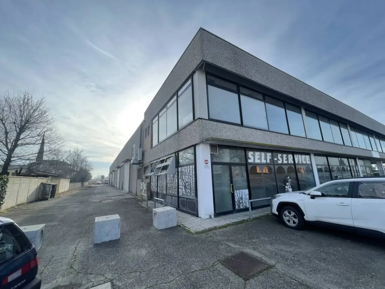 Capannone in Via Emilia Ovest 95, Castelfranco Emilia, {3} - Foto 1