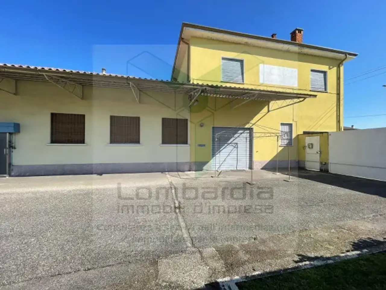 Capannone in Via Treviglio 22, Calvenzano, {3} - Foto 1