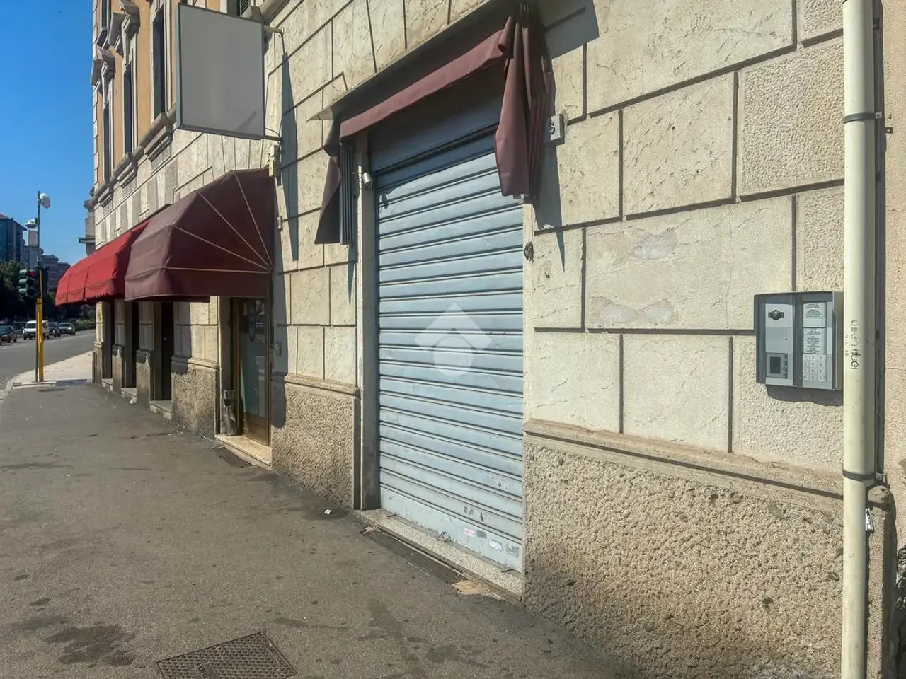 Negozio in Via Roma 13, San Giuliano Milanese, {3} - Foto 2