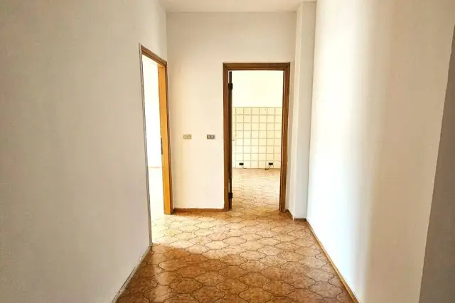 3-room flat in Via Alcide De Gasperi, Luzzara - Photo 1