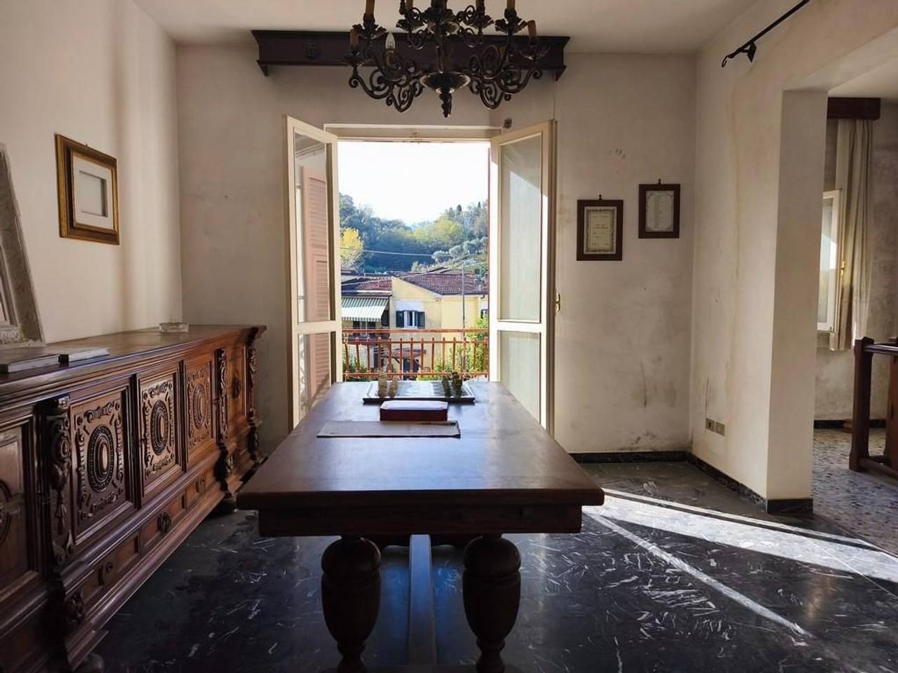 casa semindipendente in vendita a Carrara in zona Bonascola