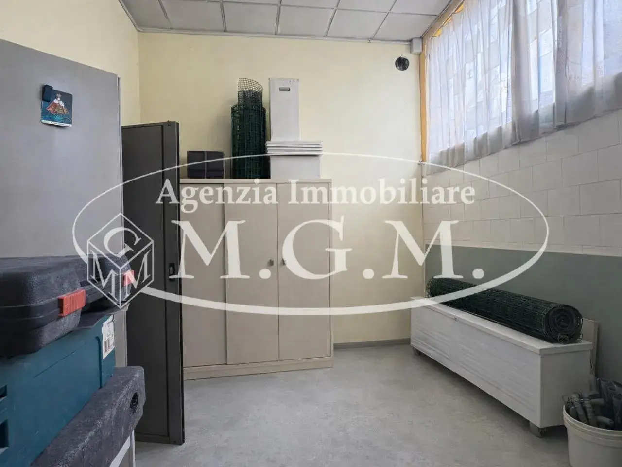 Capannone in , Ponsacco, {3} - Foto 1