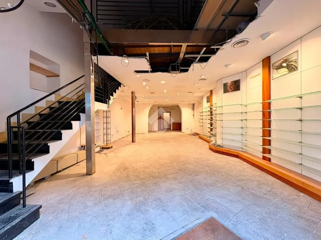 Negozio in Via dei Renai, Firenze, {3} - Foto 1