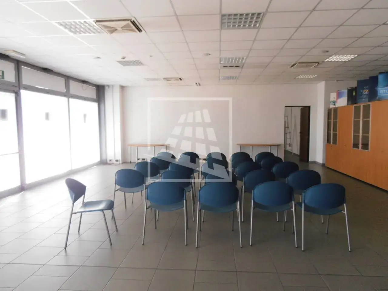 Ufficio in Via Vittorio Bulgarelli 7, Reggio Emilia, {3} - Foto 2