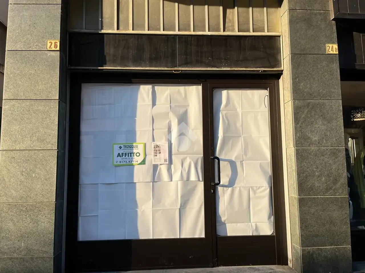 Negozio in Corso Piemonte 26, Saluzzo, {3} - Foto 2