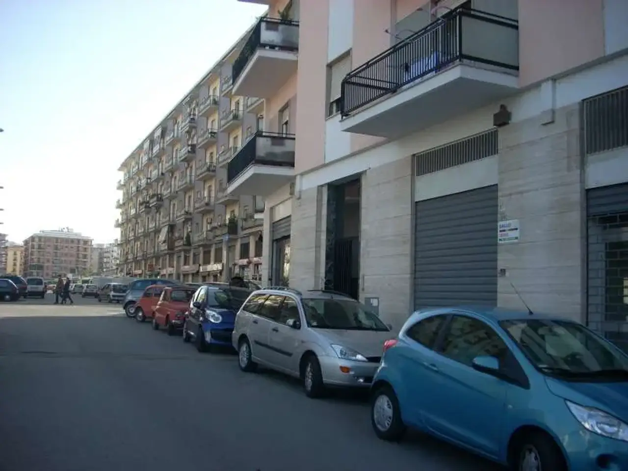 Negozio in Via delle Medaglie d'Oro, 87100, Cosenza, Cosenza, {3} - Foto 2