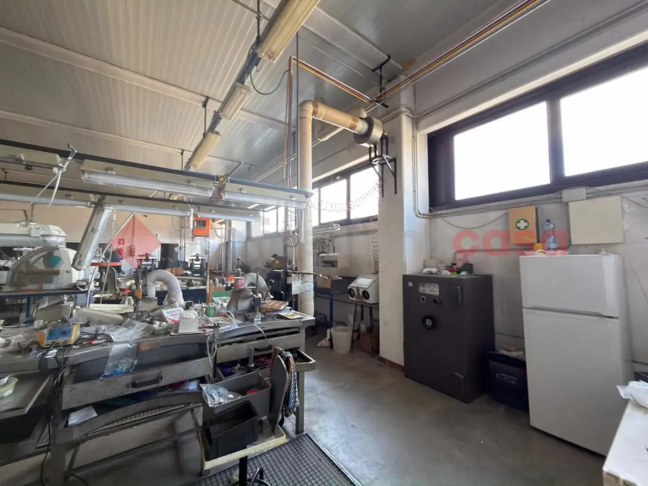 Laboratorio in , Arezzo, {3} - Foto 1
