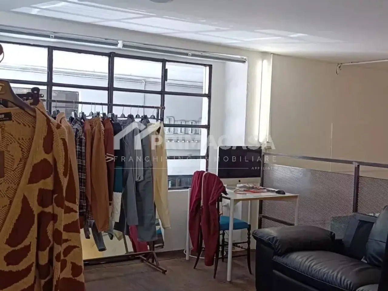 Negozio in , Milano, {3} - Foto 1