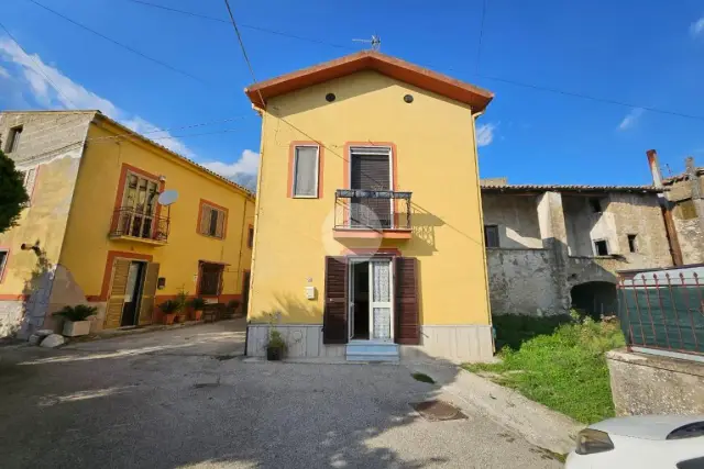 Einfamilienhaus in Via Moschi 94, Montesarchio - Foto 1