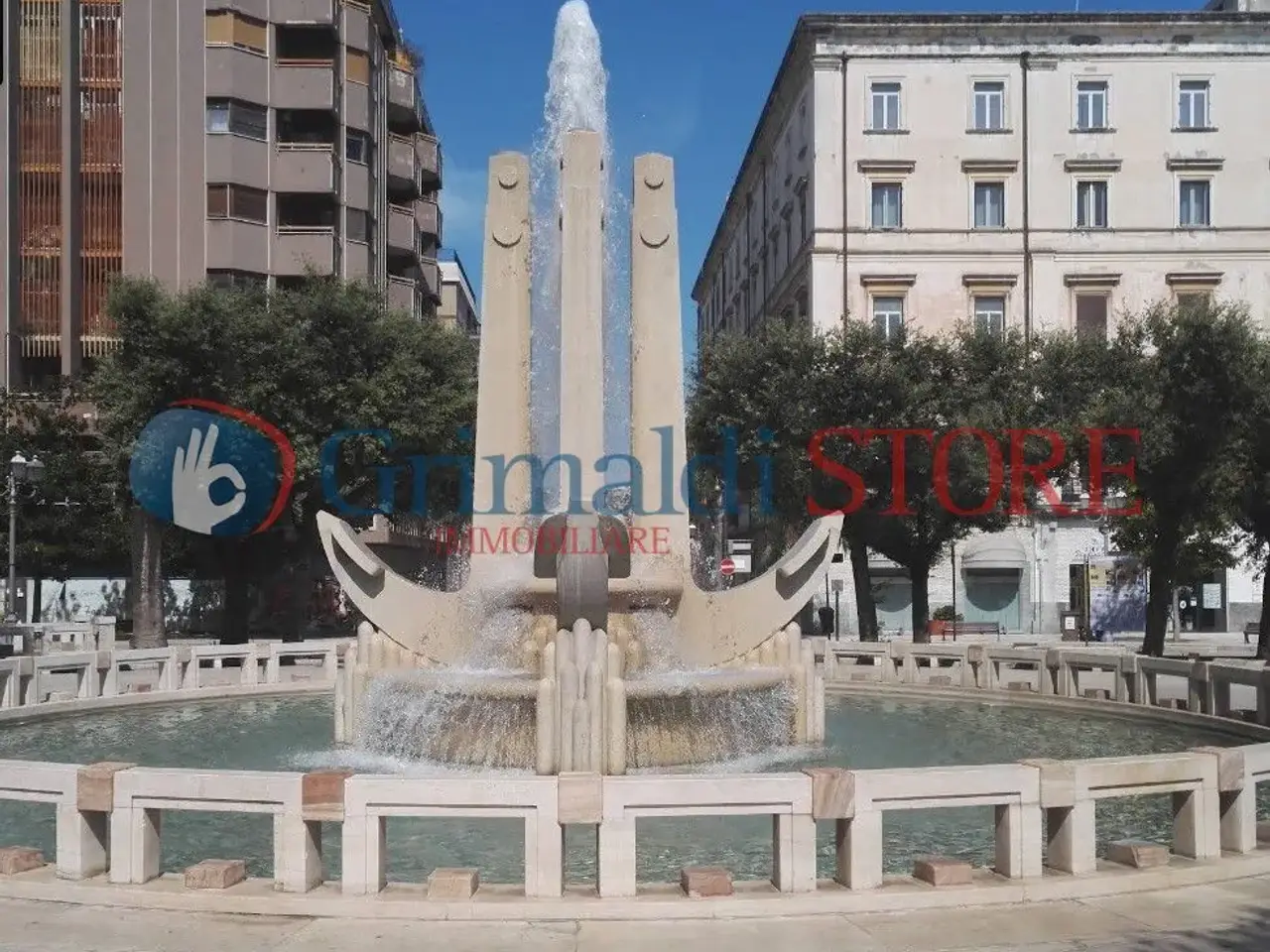 Palazzina commerciale in Piazza Cairoli 21, Brindisi, {3} - Foto 2