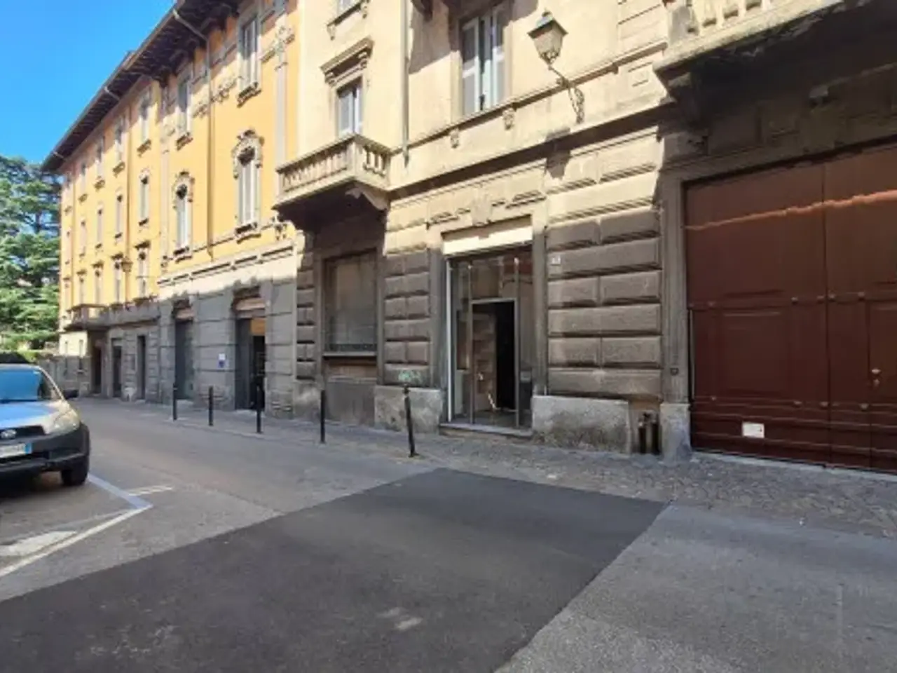 Negozio in Via Carlo Cattaneo 71, Lecco, {3} - Foto 2